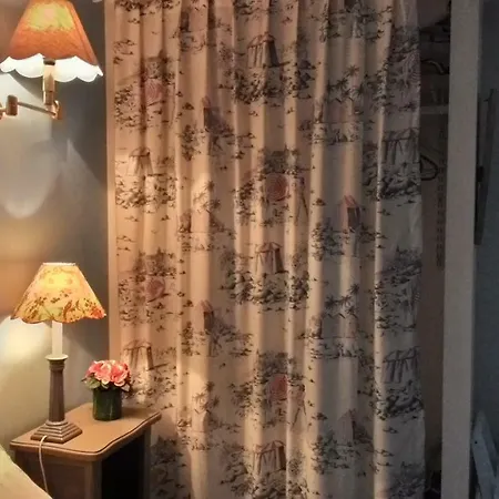 Rdc Les Flots 公寓